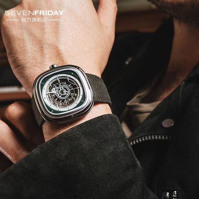 现货sevenfriday 七个星期五手表机械男表t 1 改革后的新款比旧款更薄大小45.6X4 Mm 更符合国人手型 316L精钢拉砂表壳 线条质感明显 30